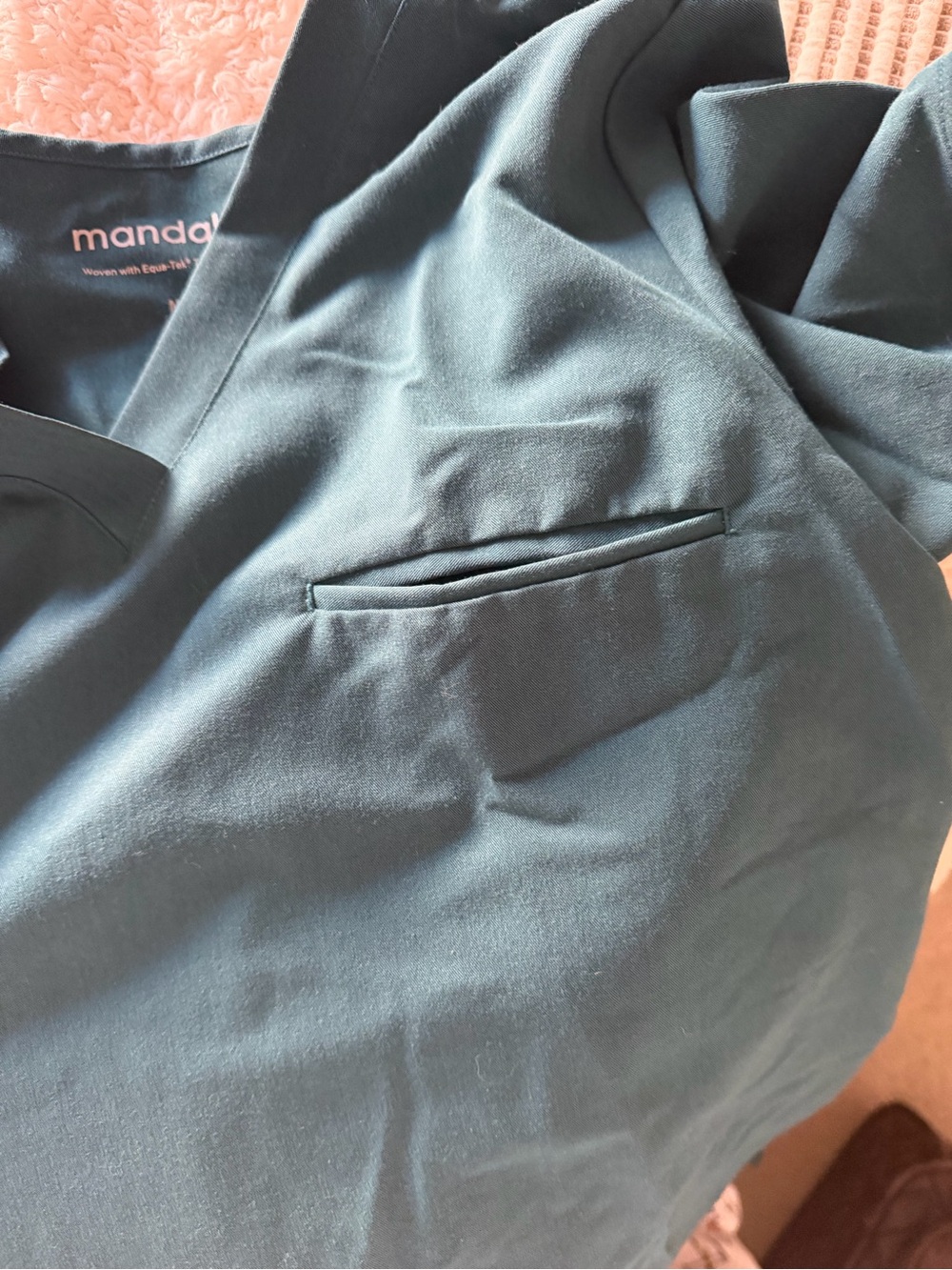 Mandala Women’s Medium single pocket scrub top - Caribbean Blue - Picture 4 of 5